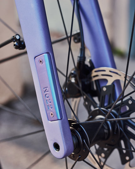 No.22 Great Divide Crushed Orchid Cerakote | Electric Blue Anodized 52cm