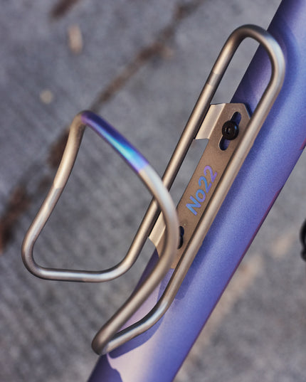 No.22 Great Divide Crushed Orchid Cerakote | Electric Blue Anodized 52cm
