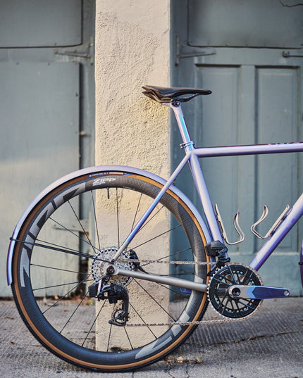 No.22 Great Divide Crushed Orchid Cerakote | Electric Blue Anodized 52cm