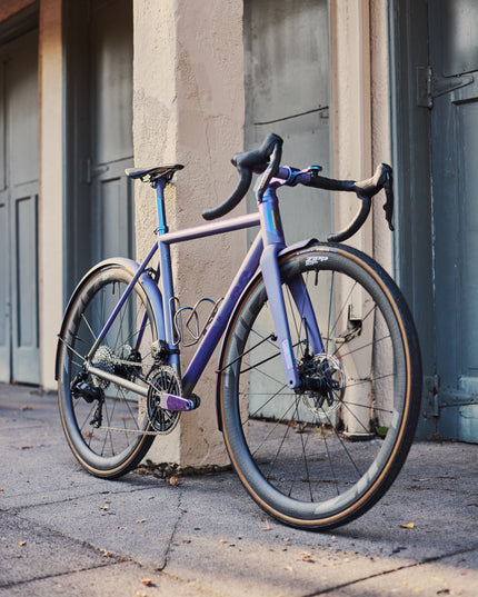 No.22 Great Divide Crushed Orchid Cerakote | Electric Blue Anodized 52cm
