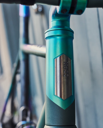 No.22 Aurora Charcoal Green Cerakote | Green-Blue Anodized 54cm