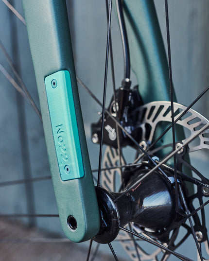 No.22 Aurora Charcoal Green Cerakote | Green-Blue Anodized 54cm