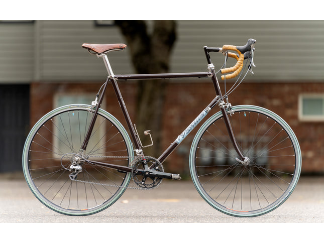 Consignment Sasha White 2004 Vanilla Steel Road 60cm Dura Ace