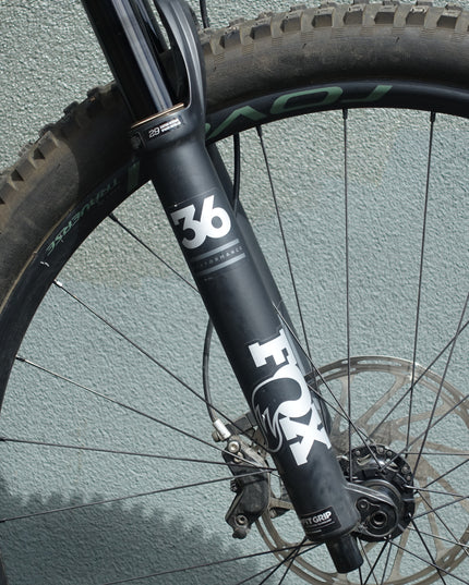 Consignment Specialized Turbo Levo Expert XL