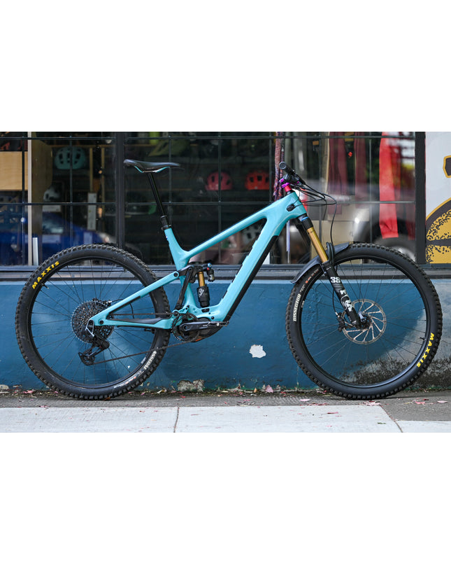 Consignment Yeti 160e X-Large Blue/Black X0