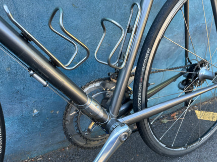 Consignment Vanilla Breakaway Road Bike (Custom Geo) Silver Shimano 105 w/ Case