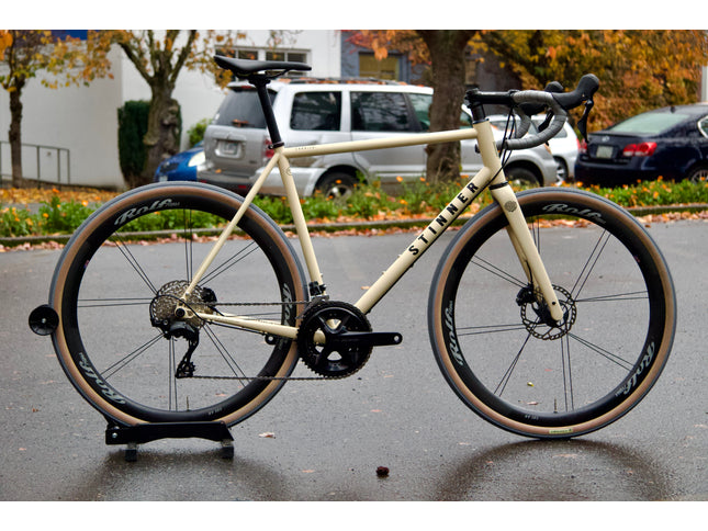 Custom Stinner Carrizo 58cm Sand 105