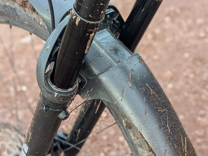 Mudhugger 2026 Shorty Bolt-On EVO Front Fender - '26 Fox 34SL & 36