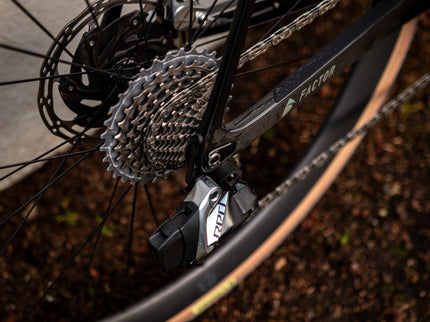 Consignment  Factor Ostro VAM  Raw Carbon/Chrome Sram Red D1 61cm