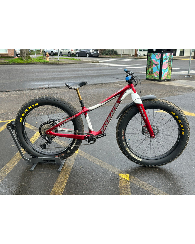 crossbike xt Consignment Fat Back Corvus Fat Bike XT 14" – Cyclepath PDX