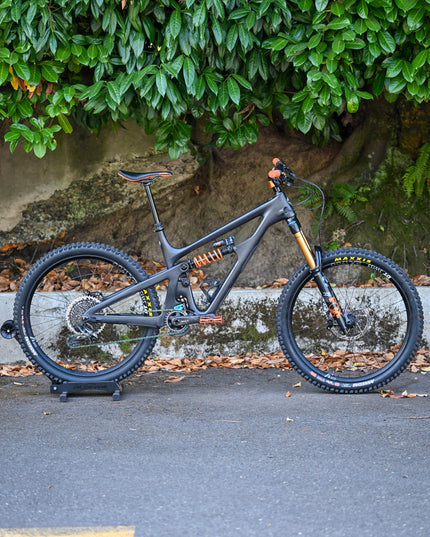 Yeti-Consingment Yeti SB165 Large Black-210000081901-Cyclepath PDX-Bikes - Analog Bikes - MOUNTAIN