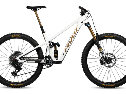 Pivot Firebird V5 Pro X0 AXS White Gold Large w/ MX Carbon Wheels