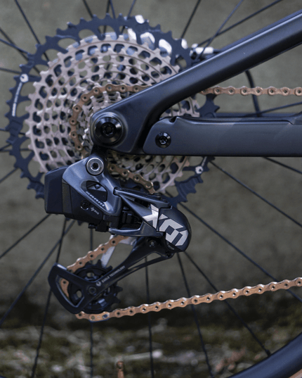 Rocky Mountain - Rocky Mountain Element GX AXS Custom Carbon Black Medium - 210000063793 - Cyclepath PDX